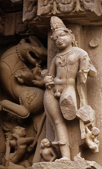 Khajuraho-Varmara temple-010